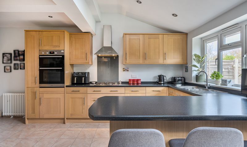 Whitehorse Drive, Epsom, KT18