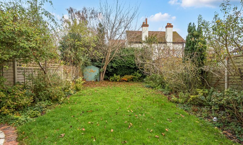 Whitehorse Drive, Epsom, KT18