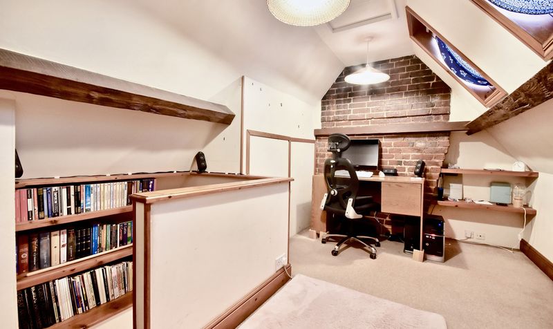 The Street, Ashtead, KT21