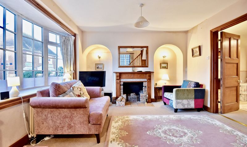 The Street, Ashtead, KT21