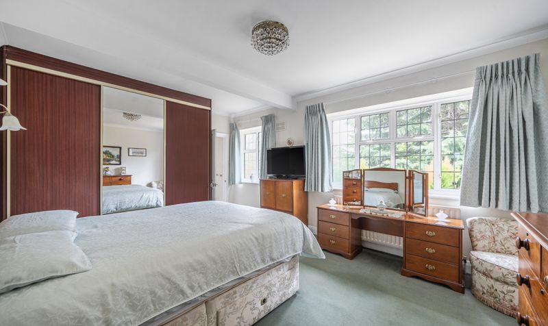 Links Road, Ashtead, KT21