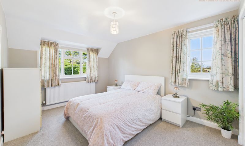 Home Park, Mollington, CH1