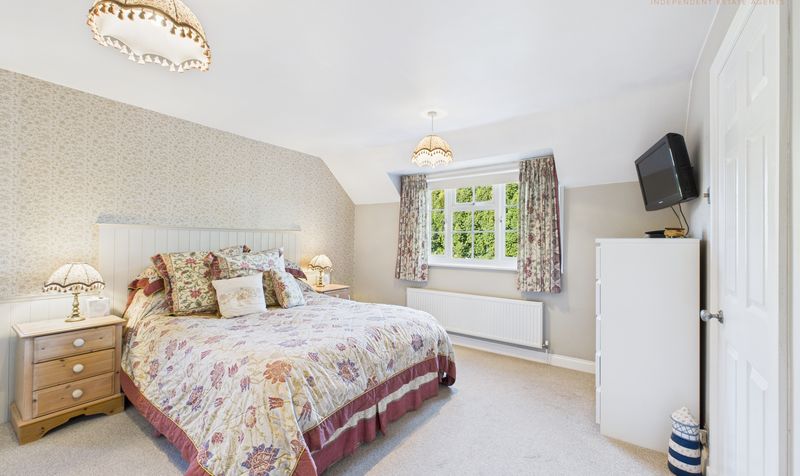 Home Park, Mollington, CH1
