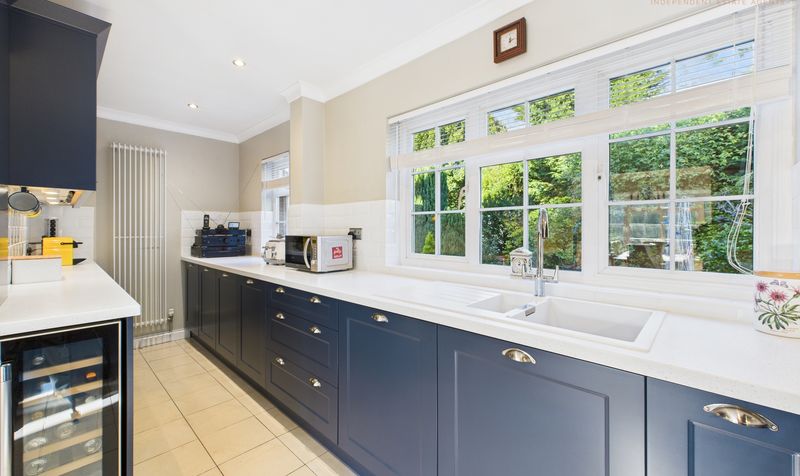 Home Park, Mollington, CH1