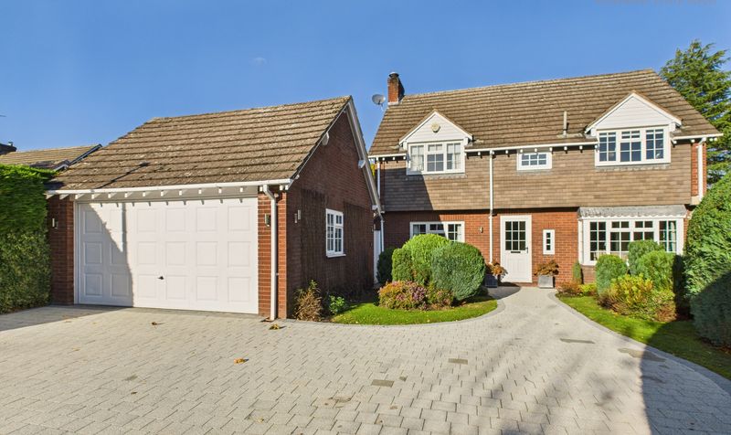 Home Park, Mollington, CH1