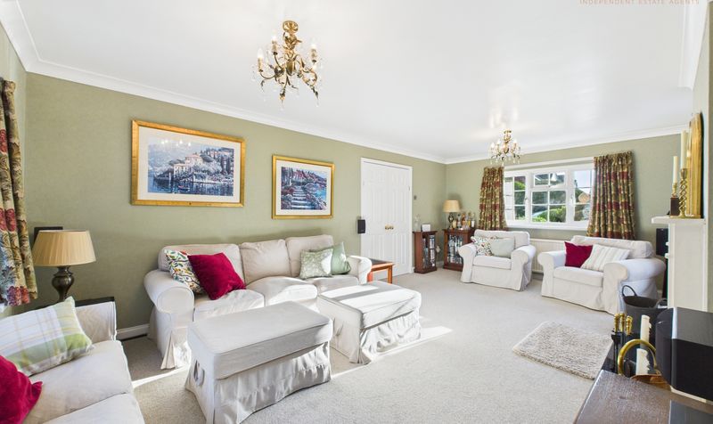 Home Park, Mollington, CH1