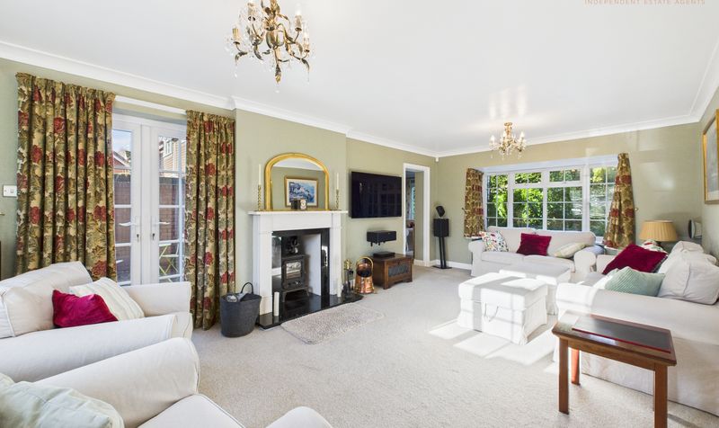 Home Park, Mollington, CH1