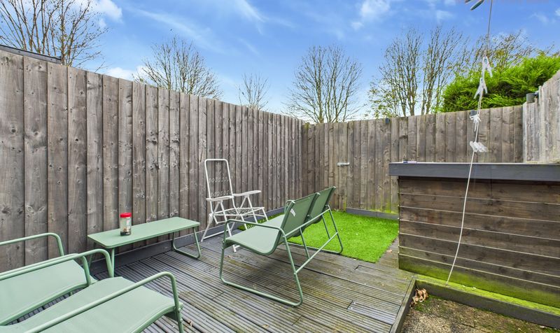 Boundary Lane, Saltney, CH4