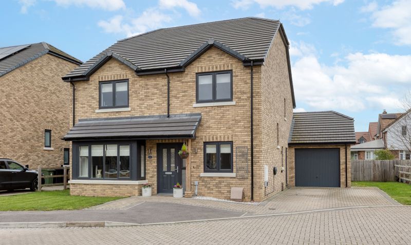 4 Bedroom House For Sale – Earl Close, Clifton, SG17