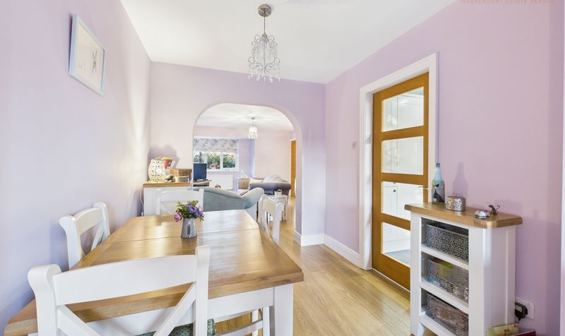 Houghton Close, Hoole, CH2