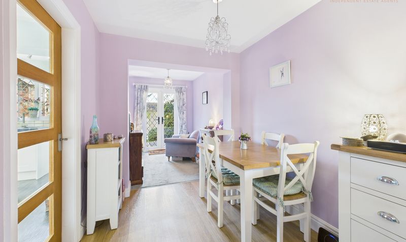 Houghton Close, Hoole, CH2
