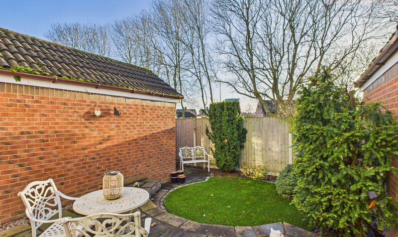 Houghton Close, Hoole, CH2