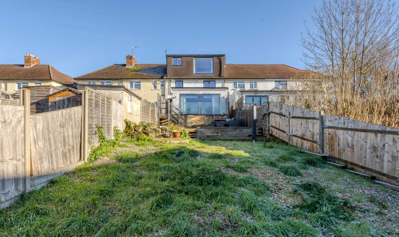 4 Bedroom House For Sale &ndash; Sunnyside Road, Hitchin, SG4 3