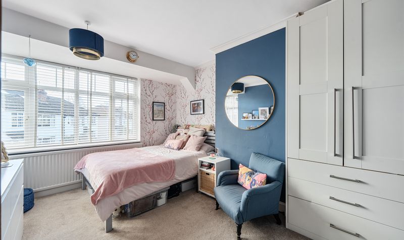 Woodfield Close, Ashtead, KT21