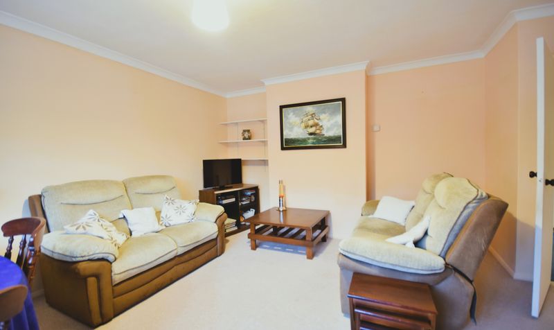 Collier Close, Epsom, KT19