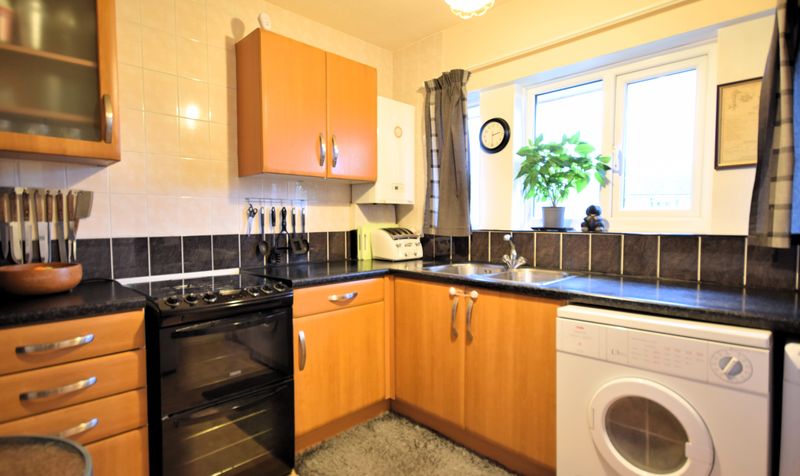 Collier Close, Epsom, KT19