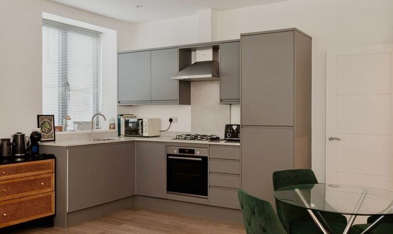 Bay Tree Avenue, Opus Court Bay Tree Avenue, KT22