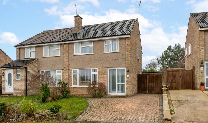 3 Bedroom House For Sale &ndash; Westwood Avenue, Hitchin, SG4