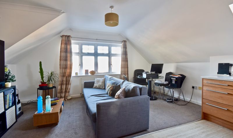 Clements Mead, Leatherhead, KT22