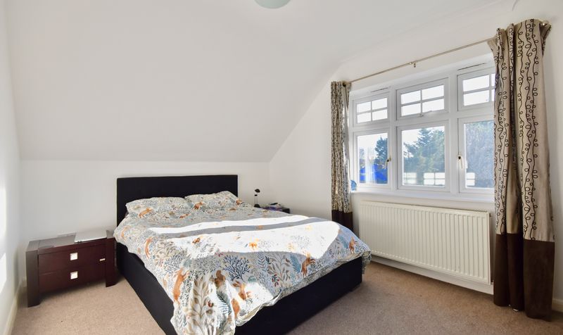 Clements Mead, Leatherhead, KT22