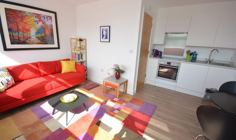 East Street, Jukes House, KT17