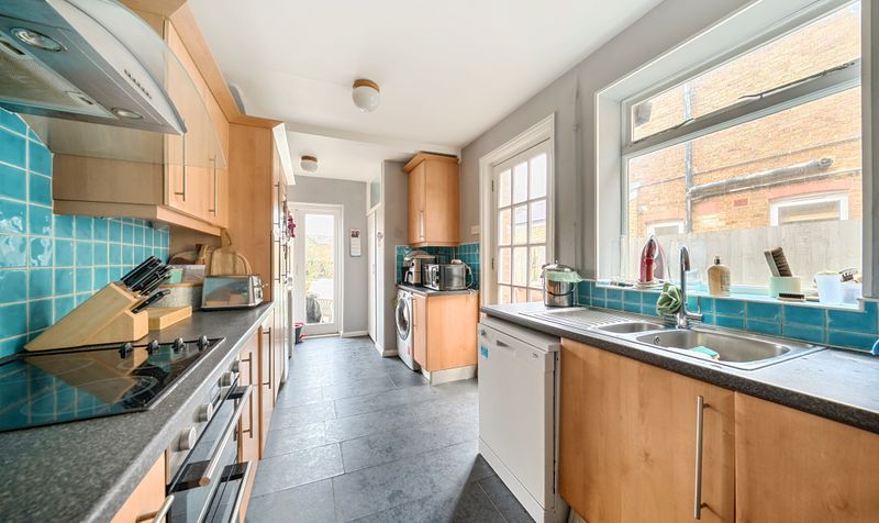 Miles Road, Epsom, KT19