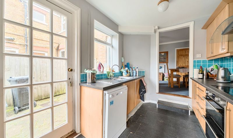 Miles Road, Epsom, KT19