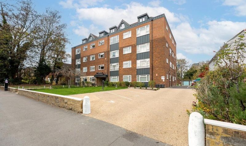 Mulgrave Road, Belmont, SM2