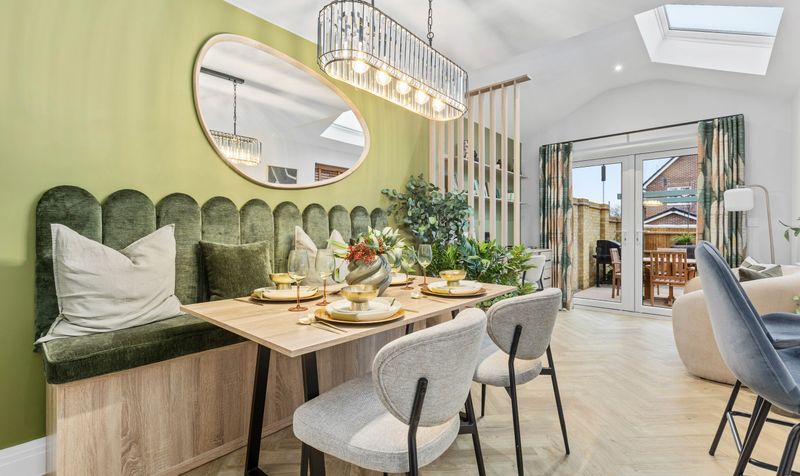 3 Bedroom House For Sale &ndash; Off Graves Paddock, Bates Ave, SG15 2