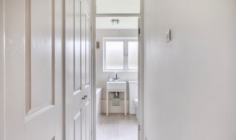 Downs Hill Road, Epsom, KT18