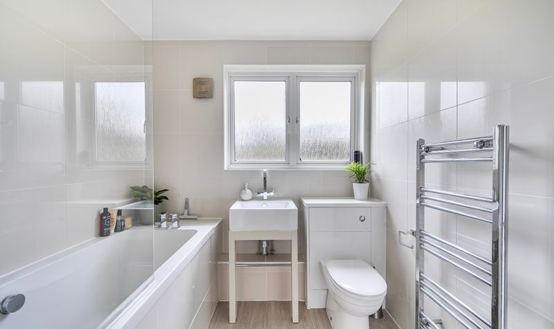 Downs Hill Road, Epsom, KT18