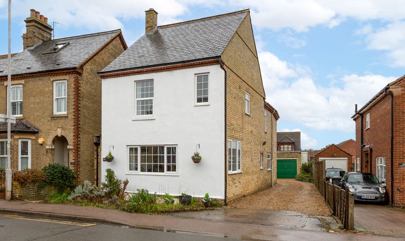 5 Bedroom House For Sale &ndash; Clifton Road, Shefford, SG17