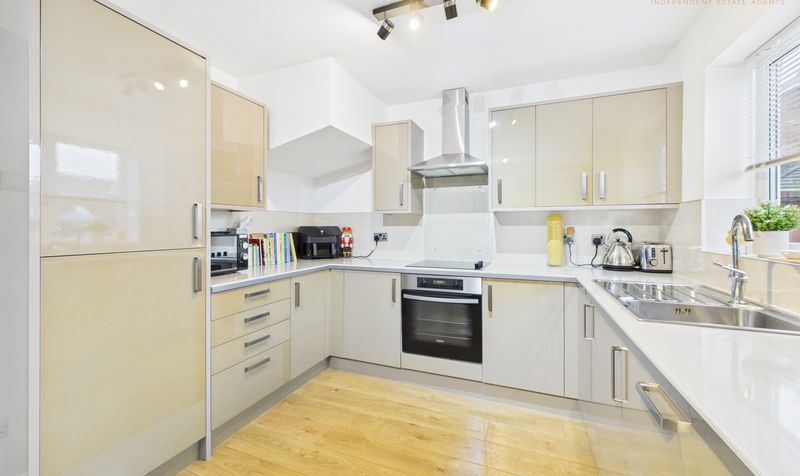 Newry Park East, Chester, CH2