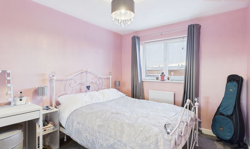 Newry Park East, Chester, CH2