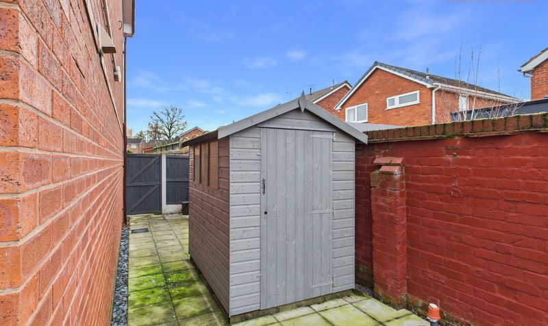 Newry Park East, Chester, CH2