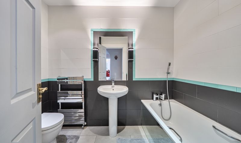 Queen Alexandras Way, Canterbury House Queen Alexandras Way, KT19