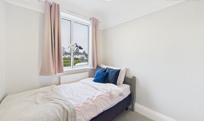 Caughall Road, Upton, CH2