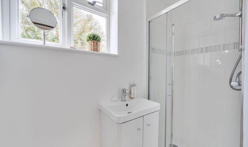 Headley Road, Epsom, KT18