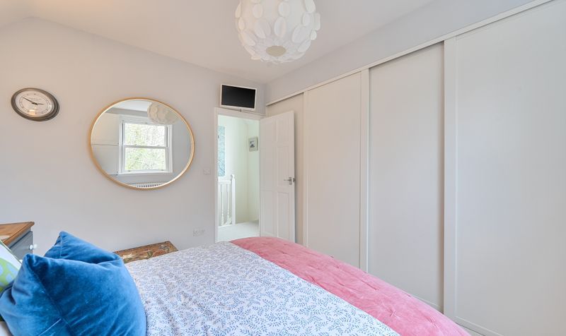 Headley Road, Epsom, KT18