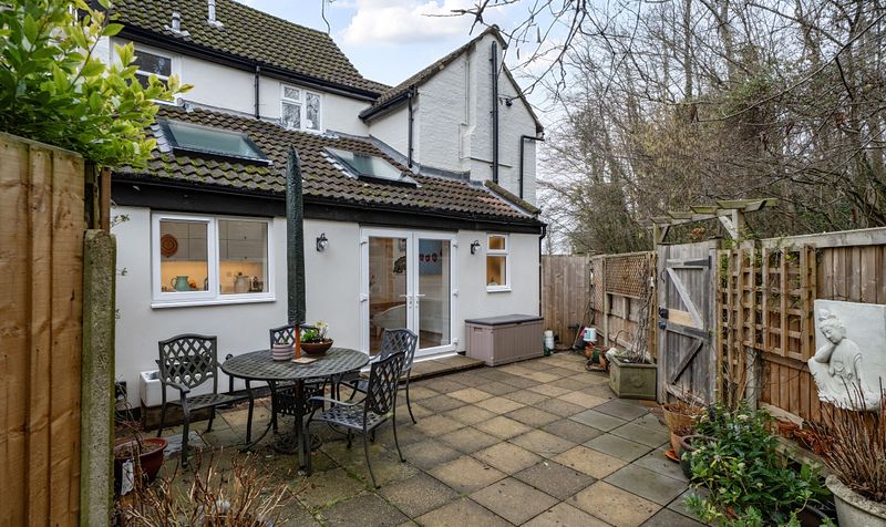 Headley Road, Epsom, KT18