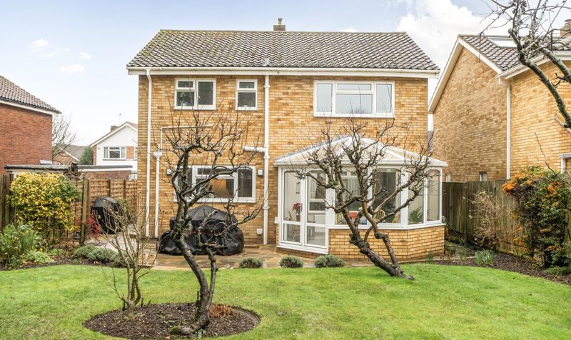 Lindsay Close, Epsom, KT19
