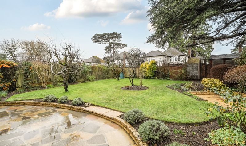 Lindsay Close, Epsom, KT19