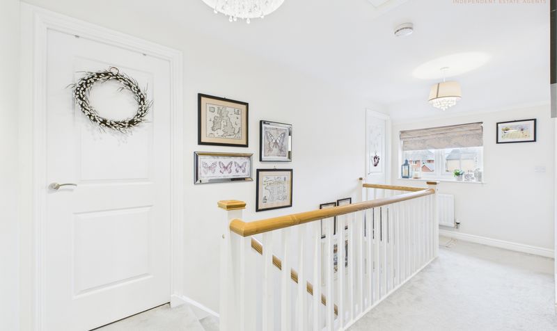 Mercia Grove, Saighton, CH3
