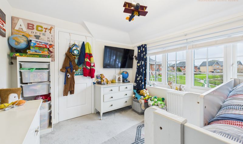 Mercia Grove, Saighton, CH3