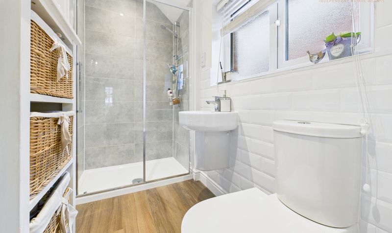 Mercia Grove, Saighton, CH3