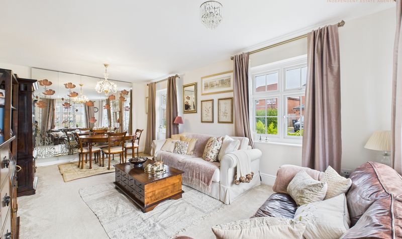 Mercia Grove, Saighton, CH3