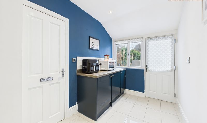 Green Lane, Vicars Cross, CH3