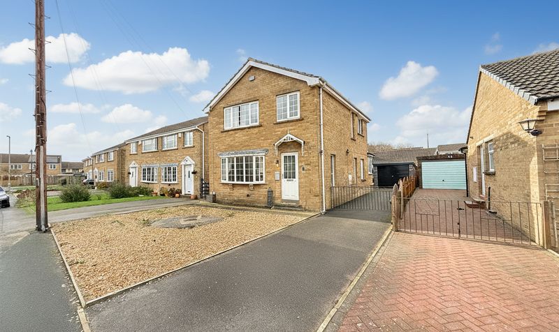 Oakland Court, Kirkburton, HD8