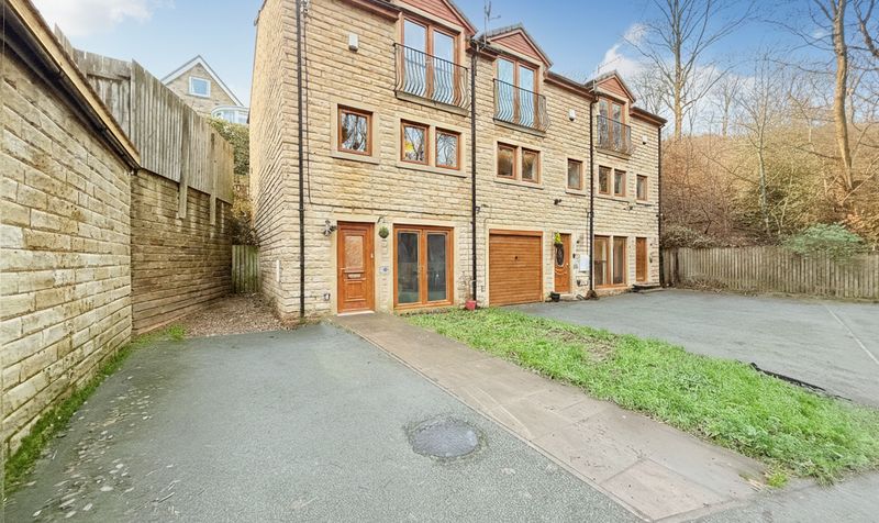 Windmill Terrace, Huddersfield, HD4