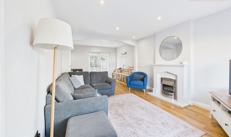 Alyn Road, Mickle Trafford, CH2